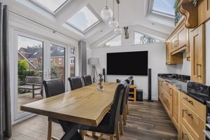 Kitchen/ Diner- click for photo gallery